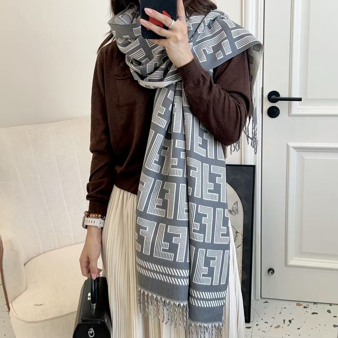 FEND1 FF フリンジ カシミア スカーフ【 50％割引+送料無料】