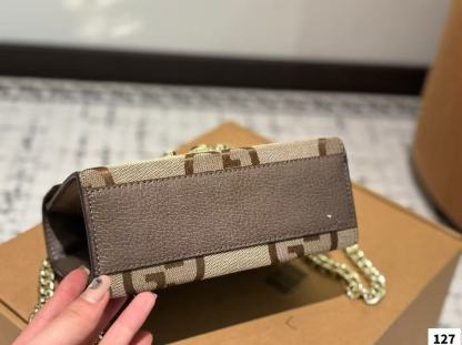 GUCC1 クラシック牛革ロックチェーンバッグ【 50％割引+送料無料】