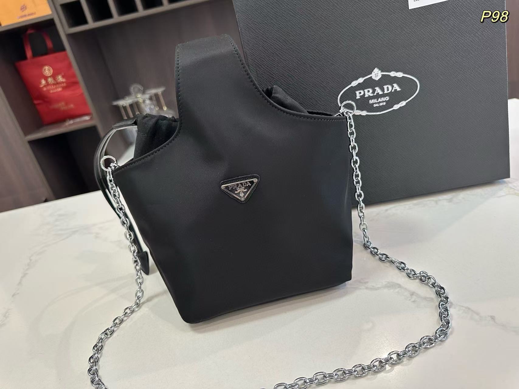 PR4DA バケットチェーンバッグ【 50％割引+送料無料】