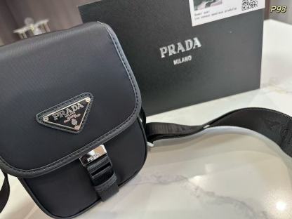 PR4DA クロスボディ フォンバッグ【 50％割引+送料無料】