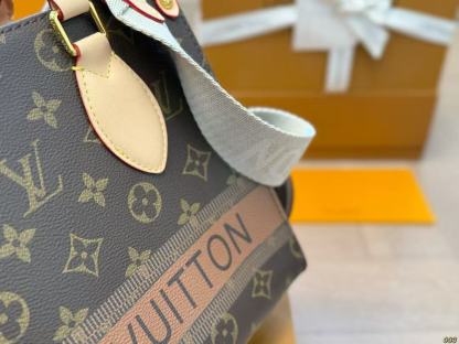 LV ジャングル ショッピングバッグ【 50％割引+送料無料】