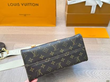 LV ジャングル ショッピングバッグ【 50％割引+送料無料】