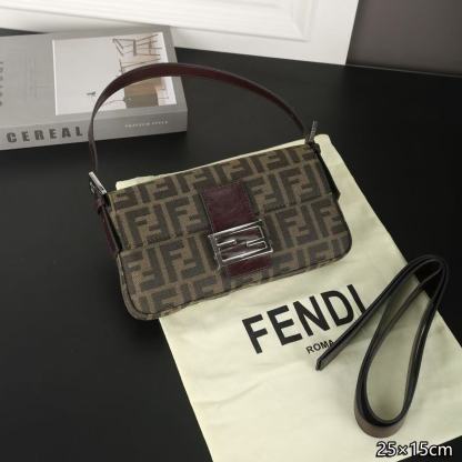 FEND1FF バゲットバッグ【 50％割引+送料無料】