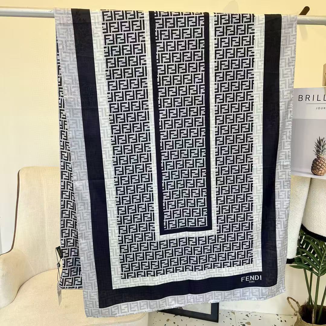 FEND1FF シルクスカーフ【 50％割引+送料無料】