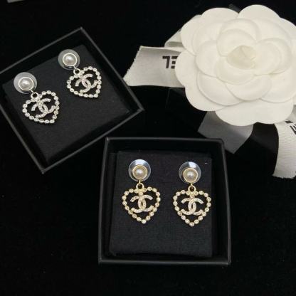 CHANE1 ハートシェイプ ダイヤモンド スタッドピアス【 50％割引+送料無料】