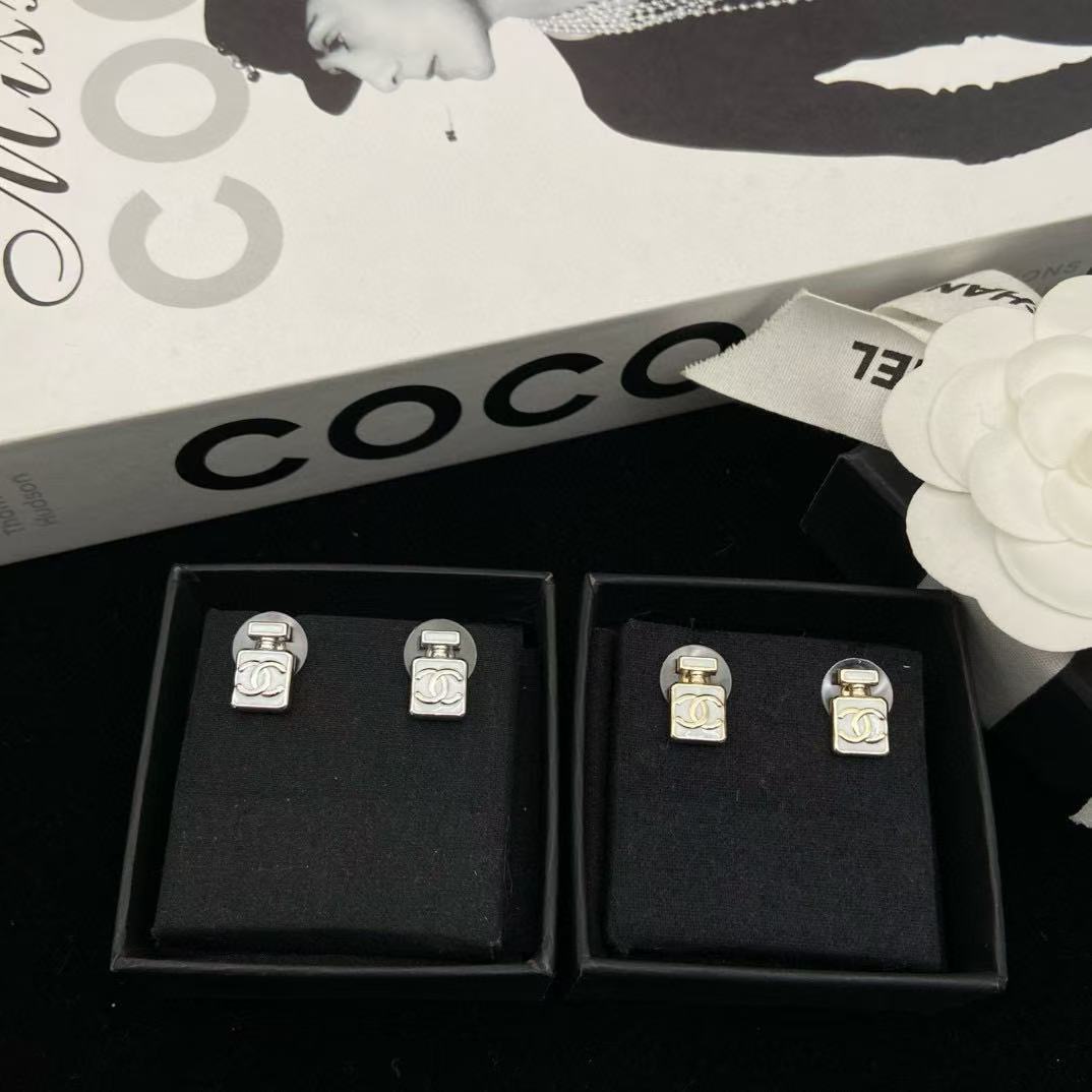 CHANE1 香水瓶ダブルCイヤリング【 50％割引+送料無料】