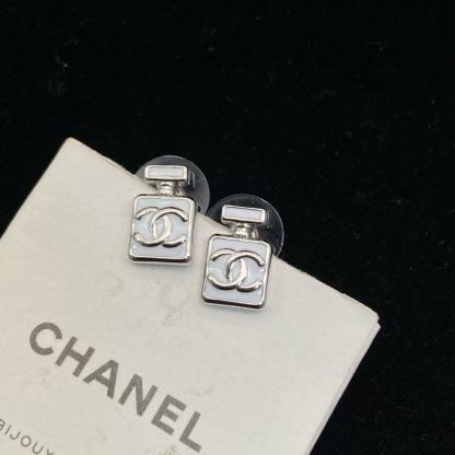 CHANE1 香水瓶ダブルCイヤリング【 50％割引+送料無料】