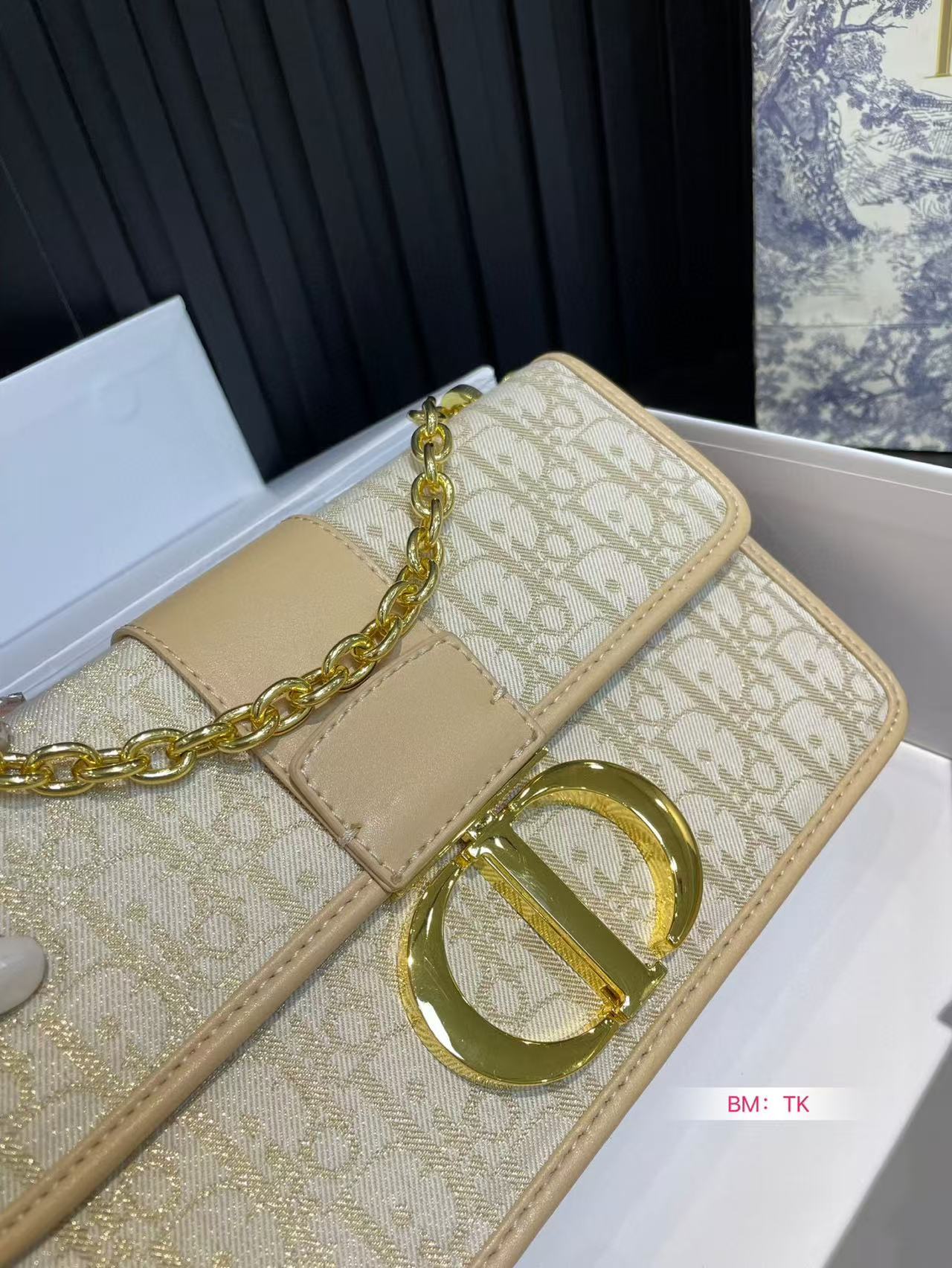 DI0Rプリントチェーン モンテーニュバッグ【 50％割引+送料無料】