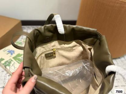 L0WEW 福袋 ショッピングバッグ【 50％割引+送料無料】