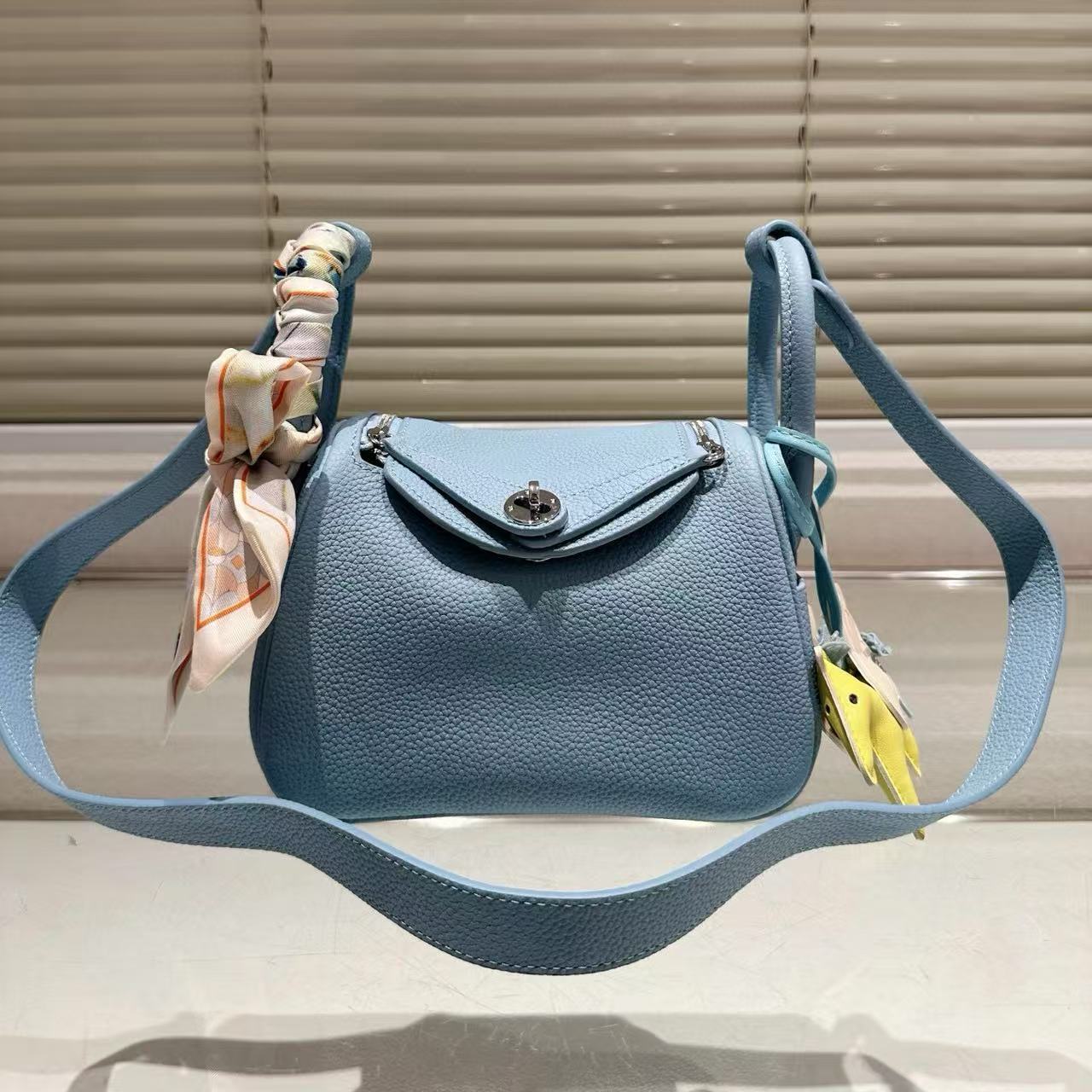 HERME5 Lindy牛革ショルダーバッグ 【 50％割引+送料無料】