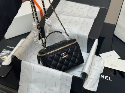 CHANE1 チェーンショルダー クロスボディバッグ【 50％割引+送料無料】