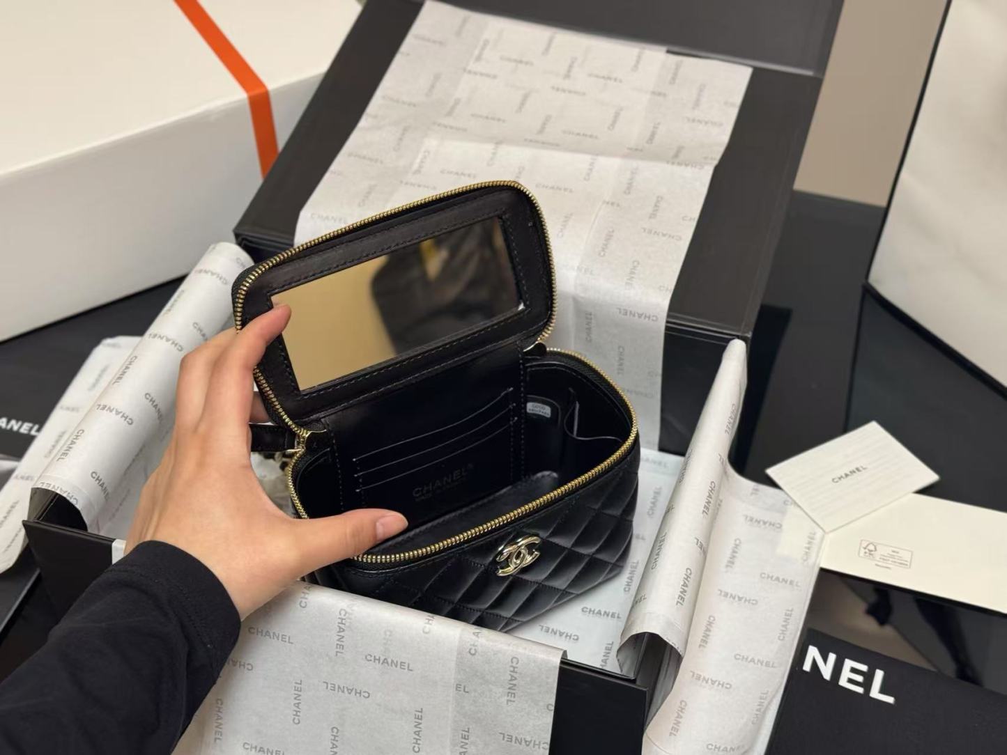 CHANE1 チェーンショルダー クロスボディバッグ【 50％割引+送料無料】