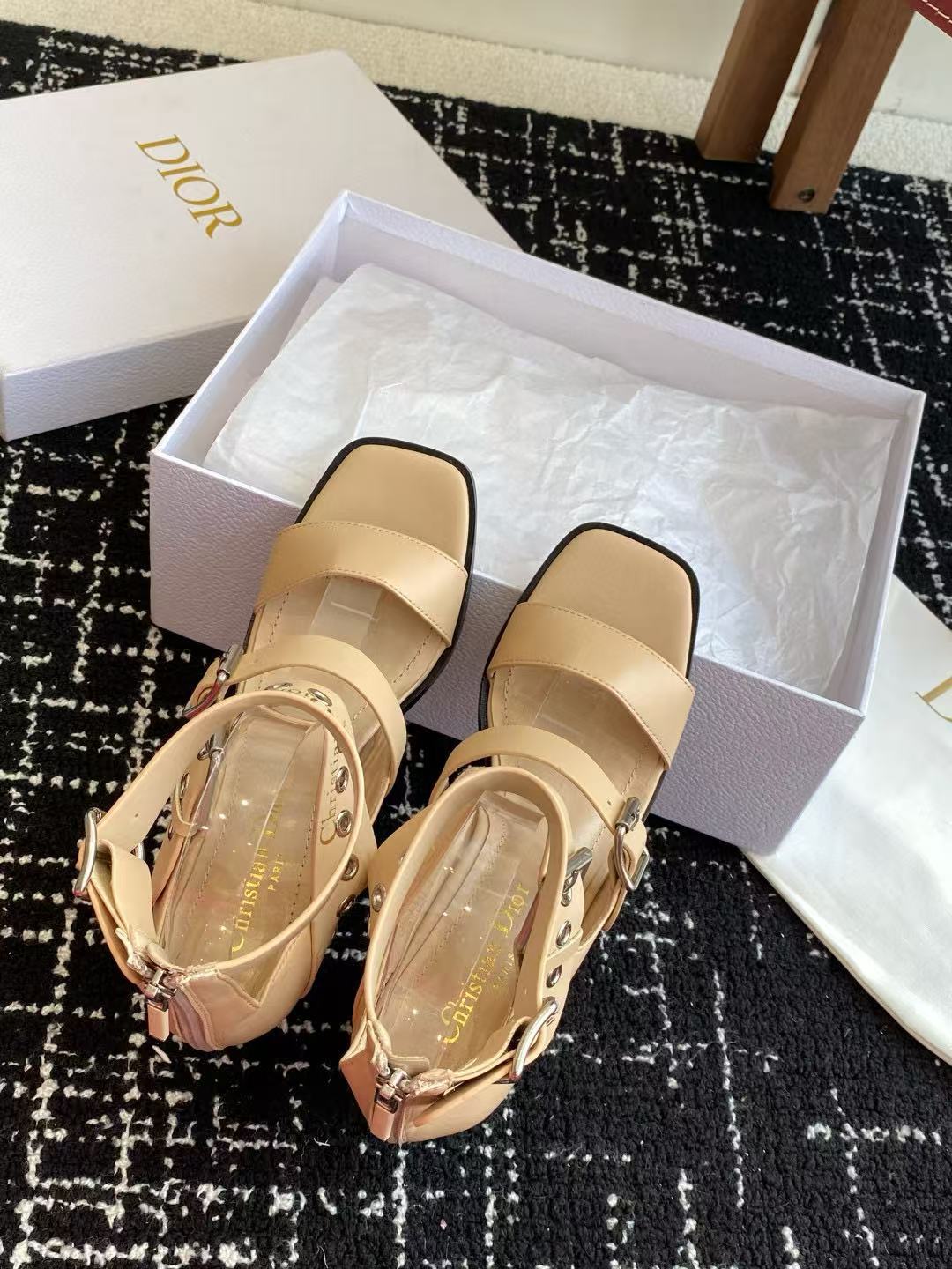 DI0R 高品質スクエアトゥハイヒールサンダル【50％割引+送料無料】