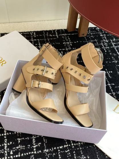 DI0R 高品質スクエアトゥハイヒールサンダル【50％割引+送料無料】