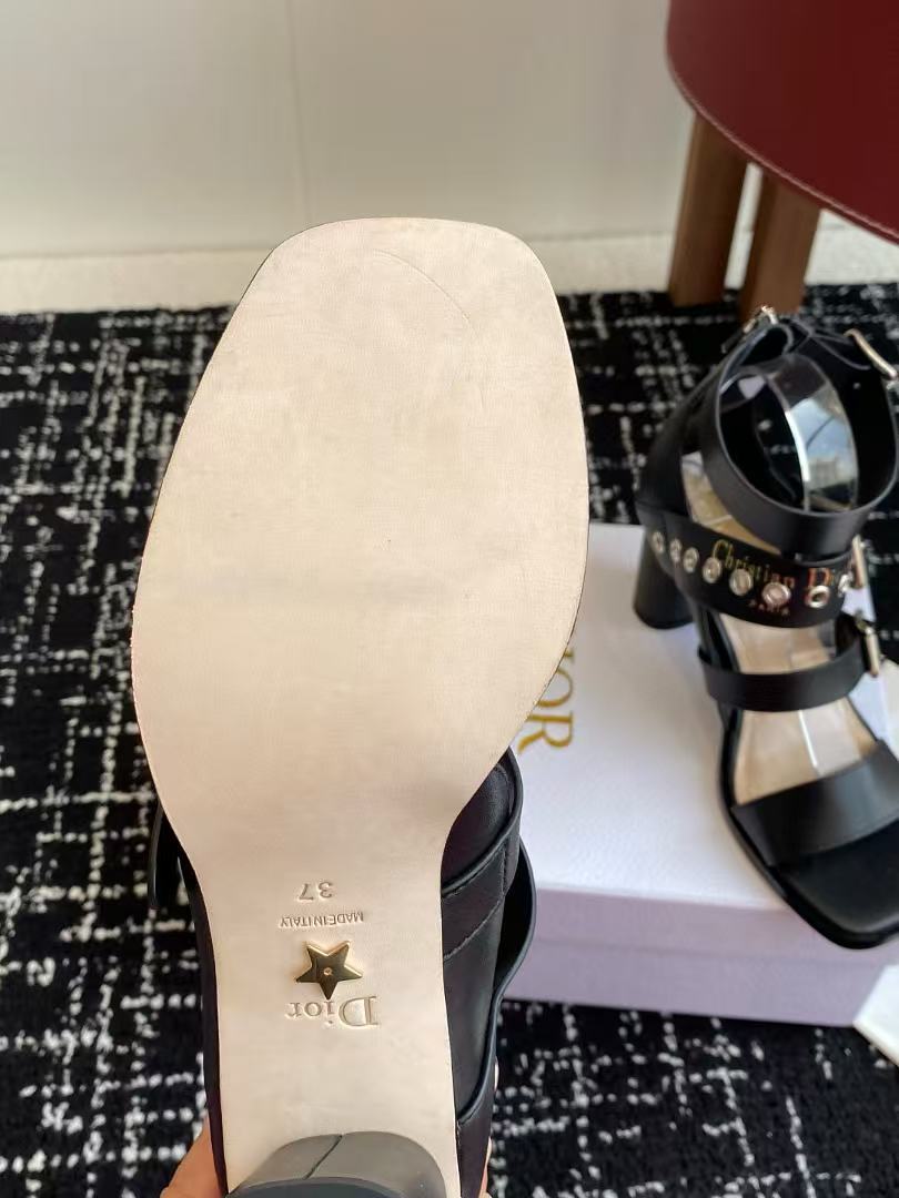 DI0R 高品質スクエアトゥハイヒールサンダル【50％割引+送料無料】