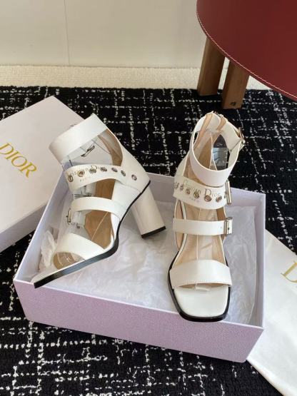 DI0R 高品質スクエアトゥハイヒールサンダル【50％割引+送料無料】