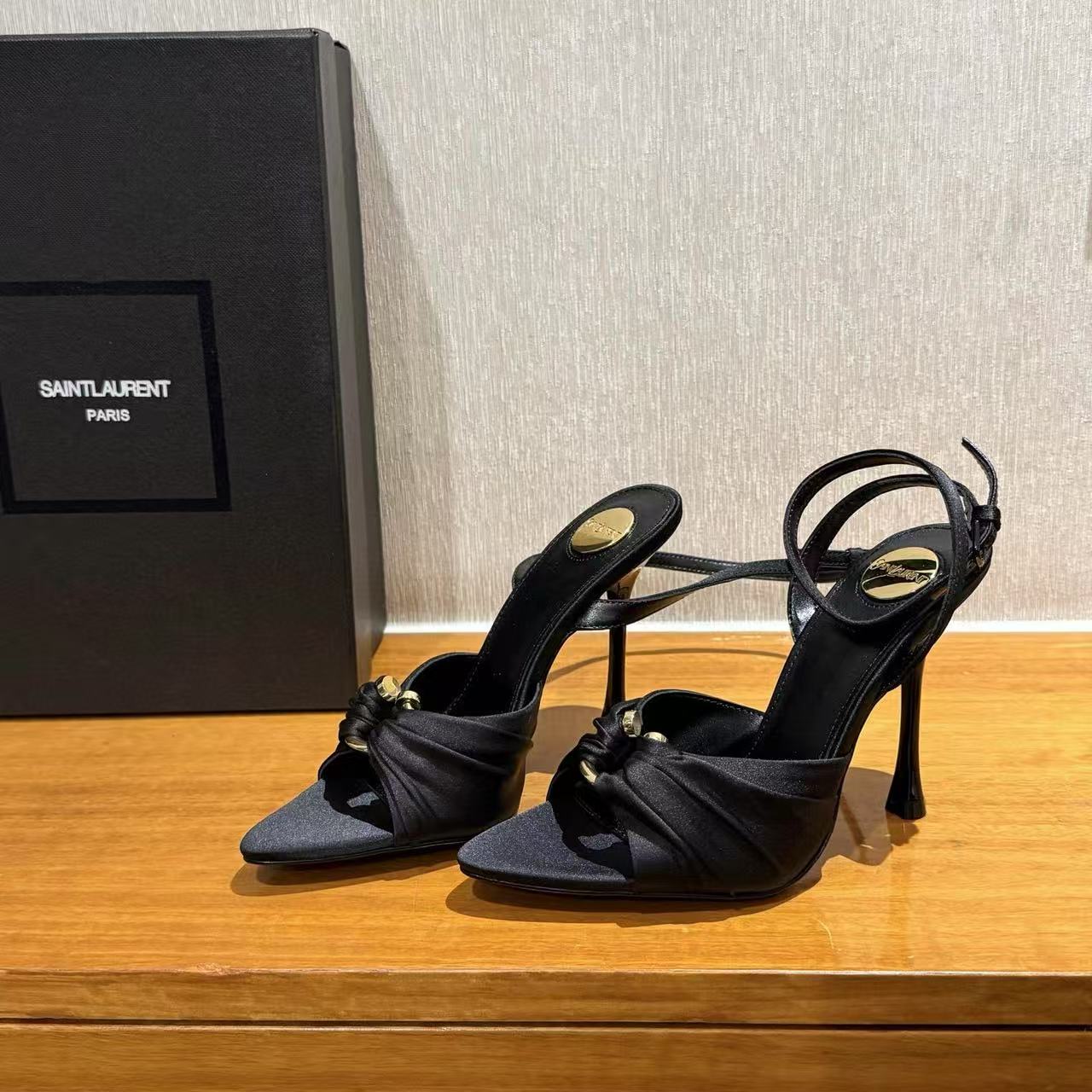 YSL 高品質シルクサテンハイヒールサンダル【50％割引+送料無料】