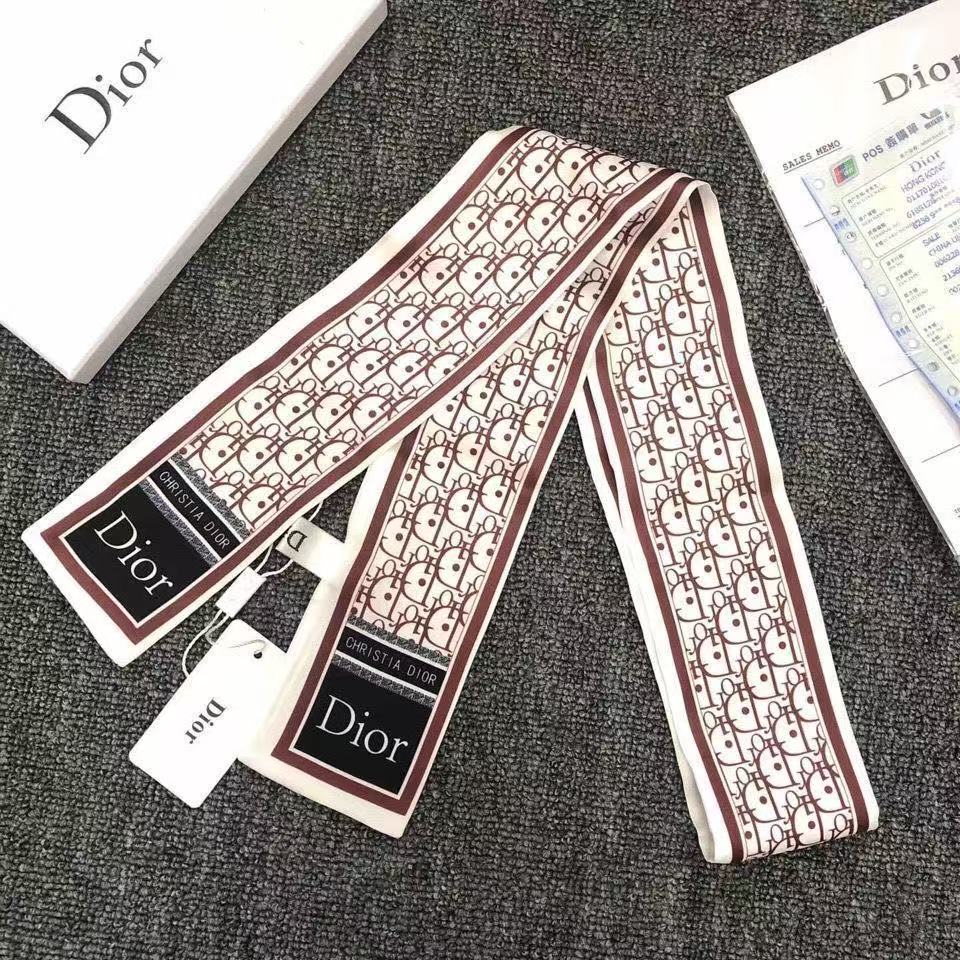 DI0Rプリントシルクスカーフ【 50％割引+送料無料】
