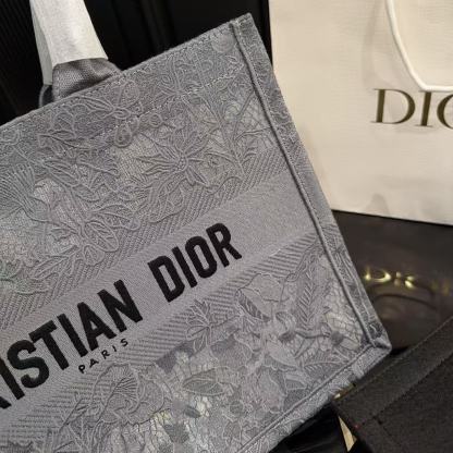 M1UM1U 刺繍トートバッグ【50％割引+送料無料】