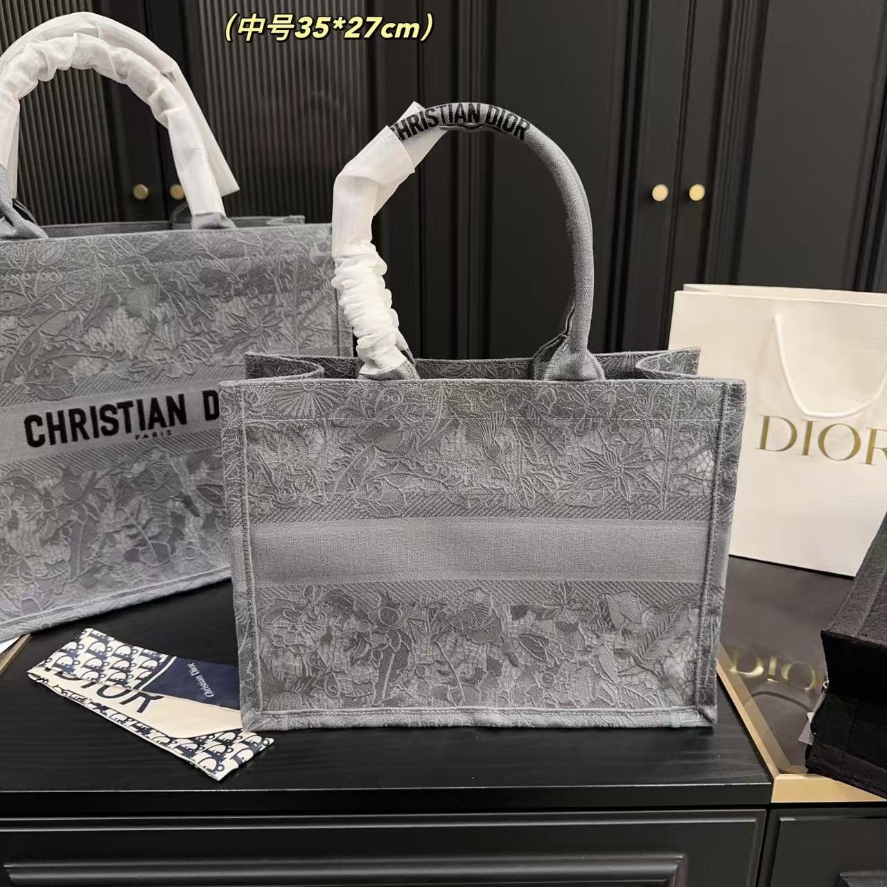 M1UM1U 刺繍トートバッグ【50％割引+送料無料】