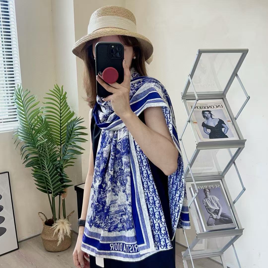 DI0R ブルー プリント シルク スカーフ【 50％割引+送料無料】