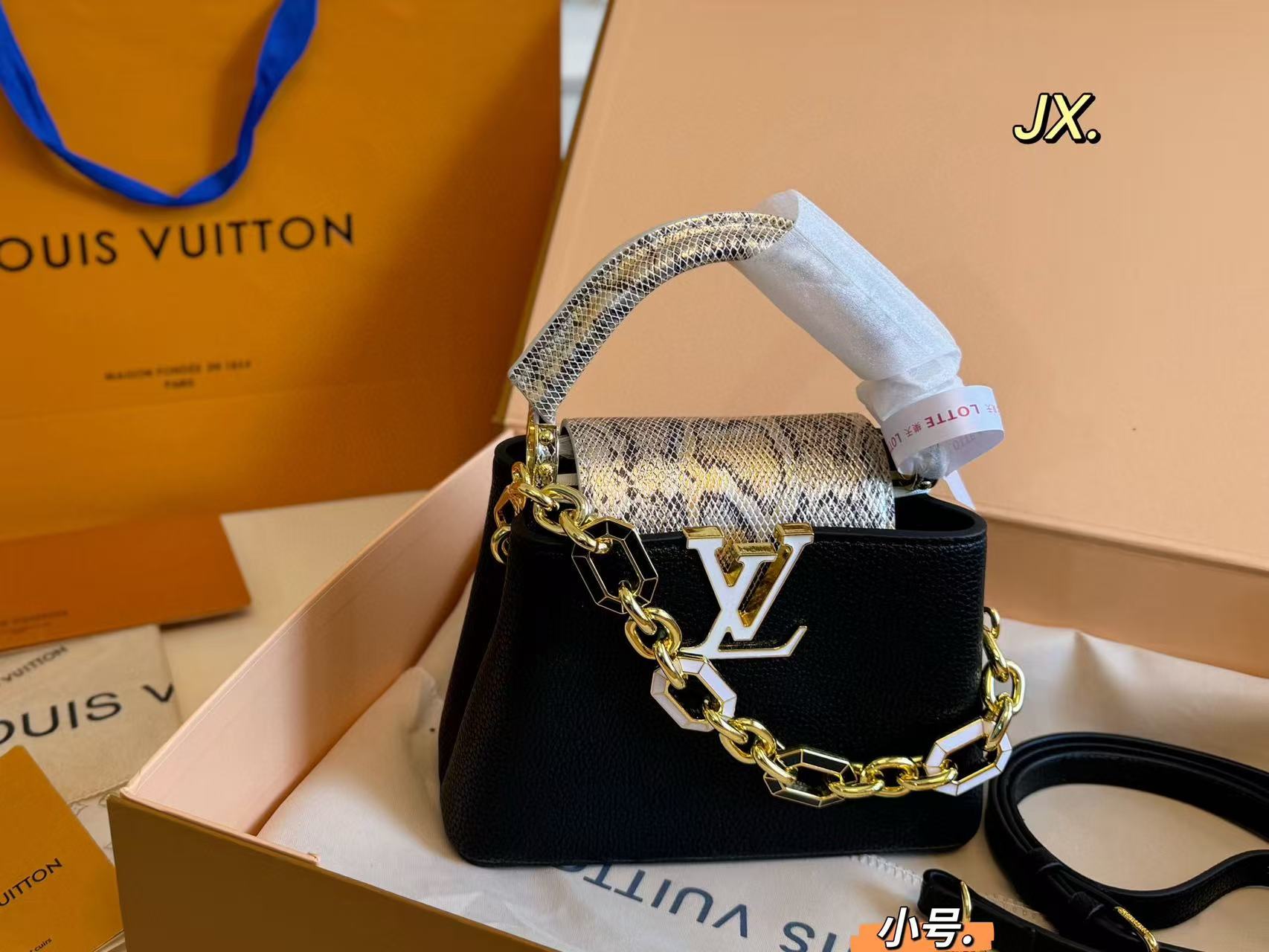 LV Capucinesハンドバッグ【 50％割引+送料無料】