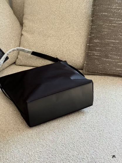 PR4DA キャンバス アンダーアームバッグ【 50％割引+送料無料】