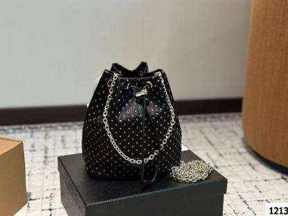 PR4DA リベットバケットバッグ【 50％割引+送料無料】