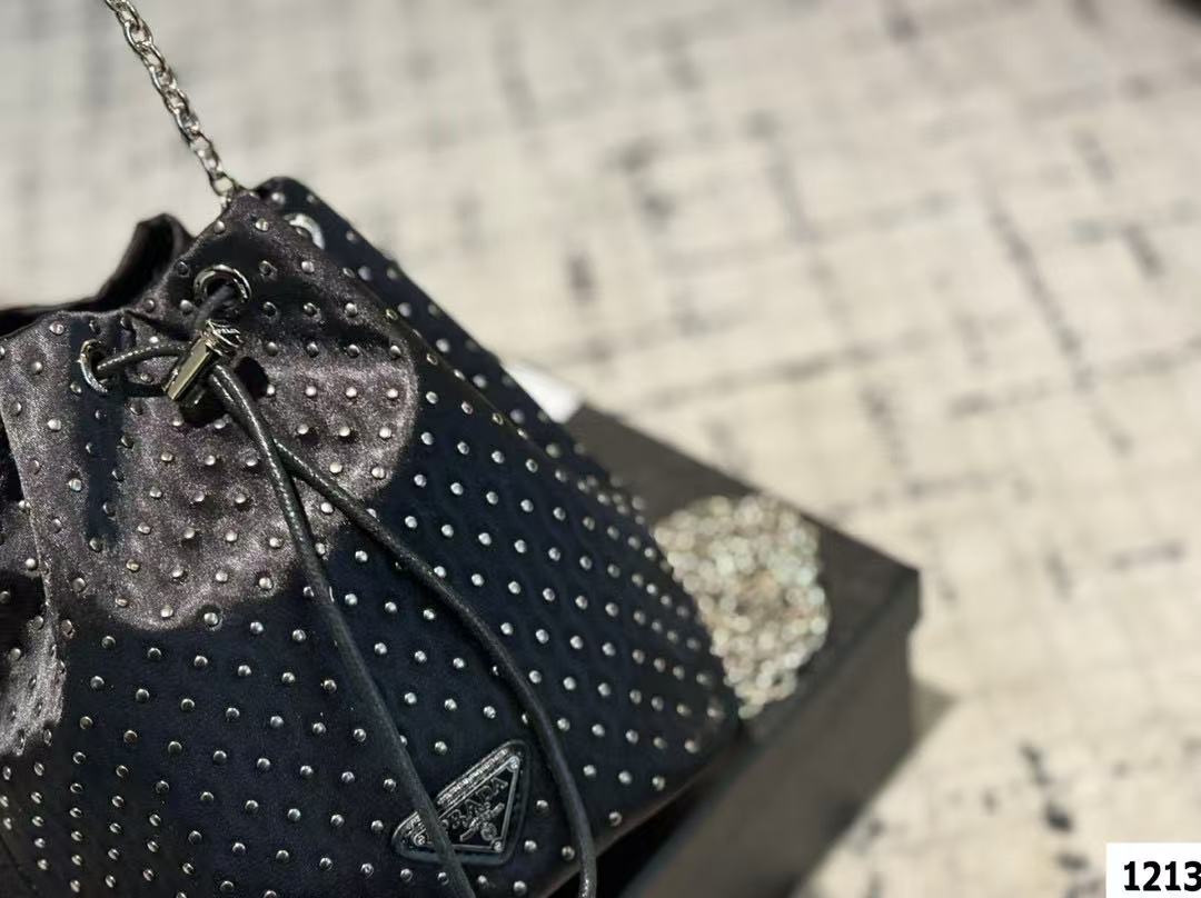 PR4DA リベットバケットバッグ【 50％割引+送料無料】