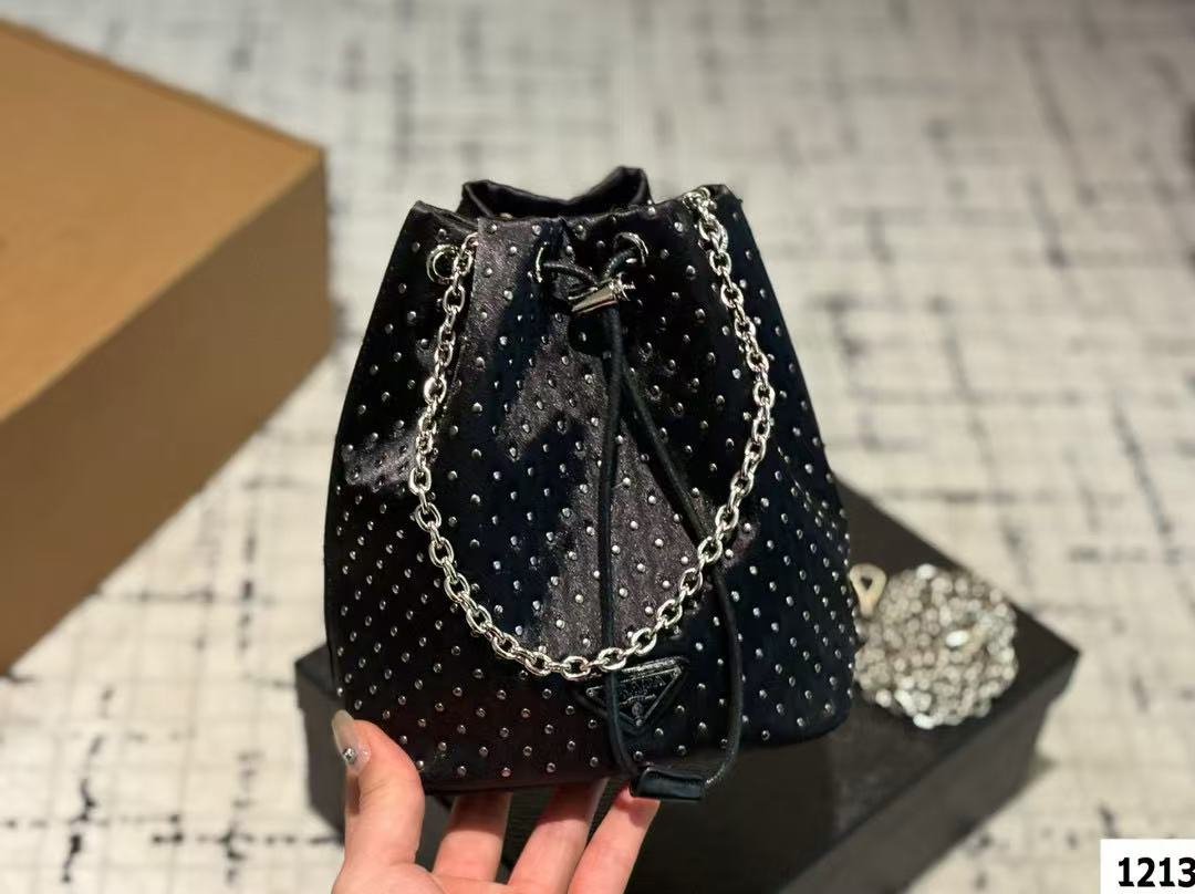 PR4DA リベットバケットバッグ【 50％割引+送料無料】