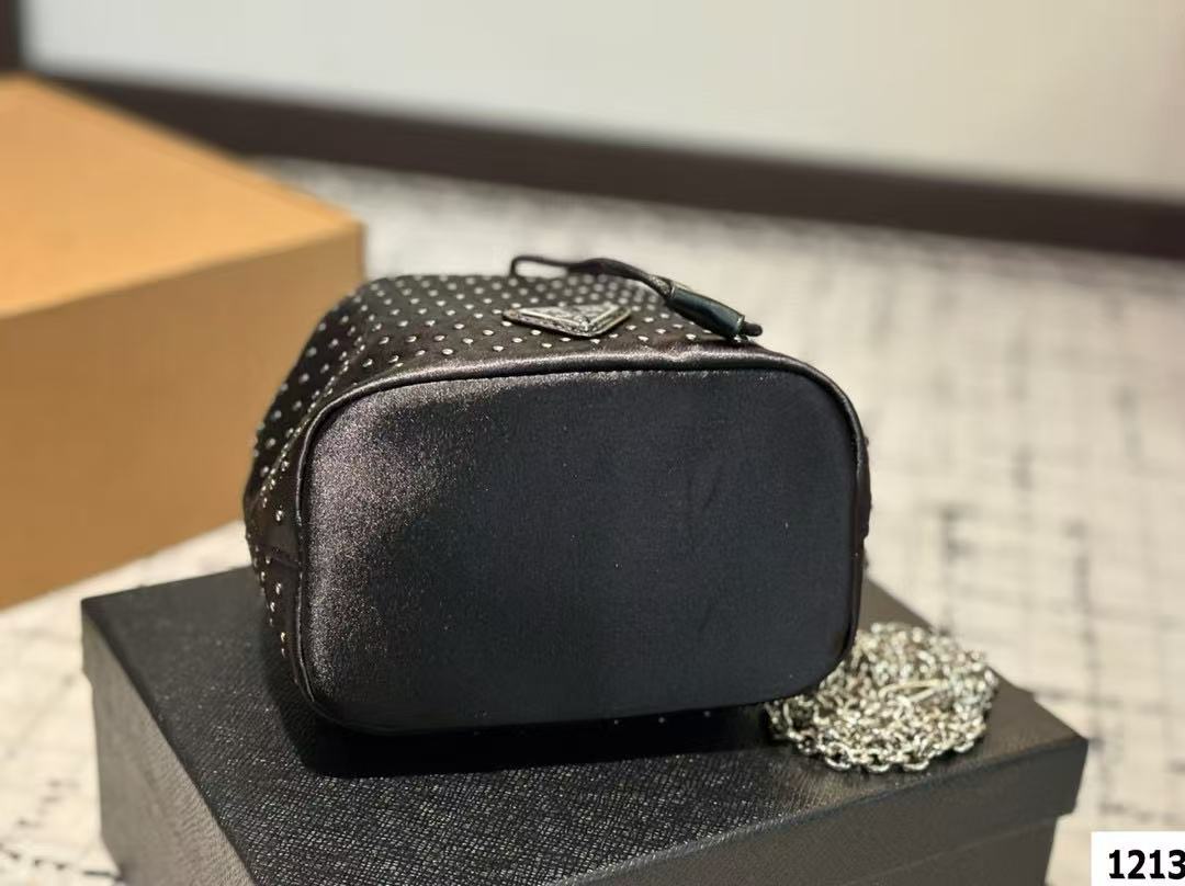 PR4DA リベットバケットバッグ【 50％割引+送料無料】