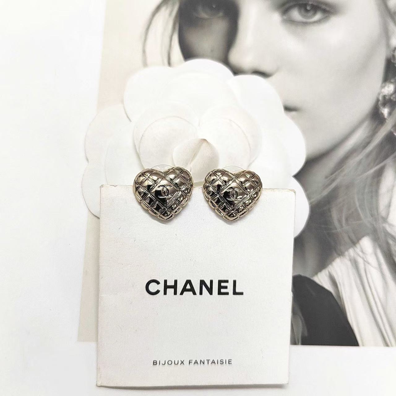 CHANE1 ハートラティスピアス【 50％割引+送料無料】