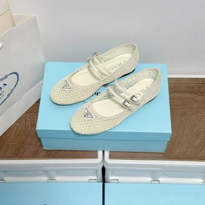 PR4DA トライアングルロゴ メッシュフラットシューズ【50％割引+送料無料】