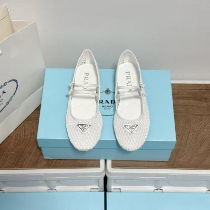 PR4DA トライアングルロゴ メッシュフラットシューズ【50％割引+送料無料】