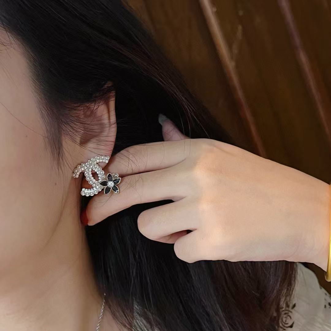 CHANE1 五花真珠イヤリング【50％割引+送料無料】