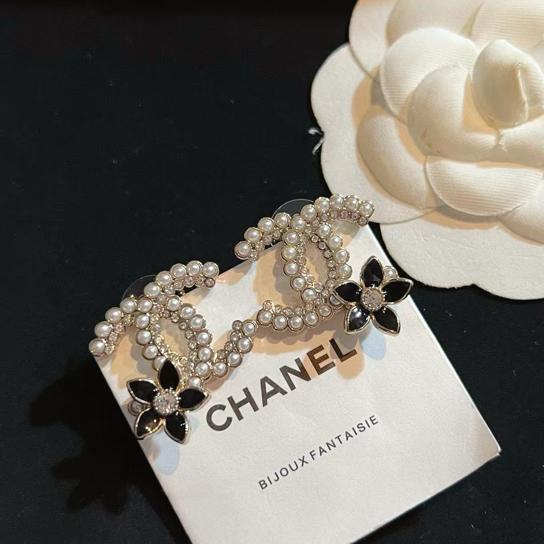 CHANE1 五花真珠イヤリング【50％割引+送料無料】