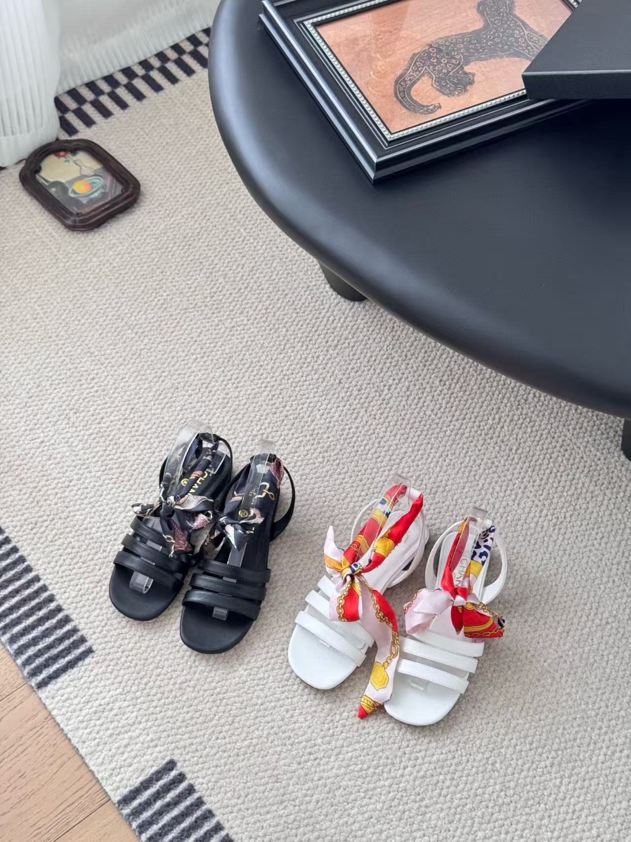 CHANE1 高品質シルクストラップサンダル【50％割引+送料無料】