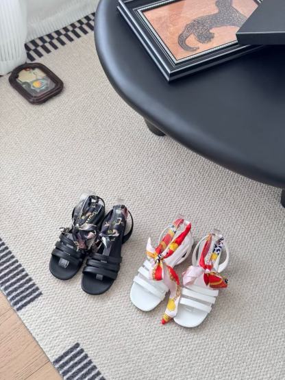 CHANE1 高品質シルクストラップサンダル【50％割引+送料無料】