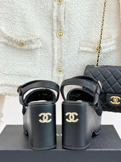 CHANE1 高品質ダブルC中空厚底サンダル【50％割引+送料無料】