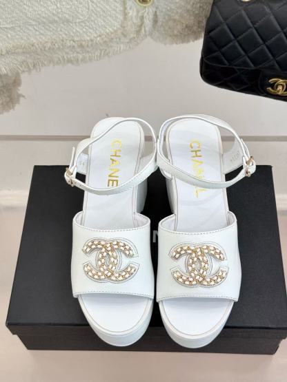 CHANE1 高品質ダブルCチェーン厚底サンダル【50％割引+送料無料】