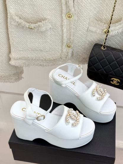 CHANE1 高品質ダブルCチェーン厚底サンダル【50％割引+送料無料】