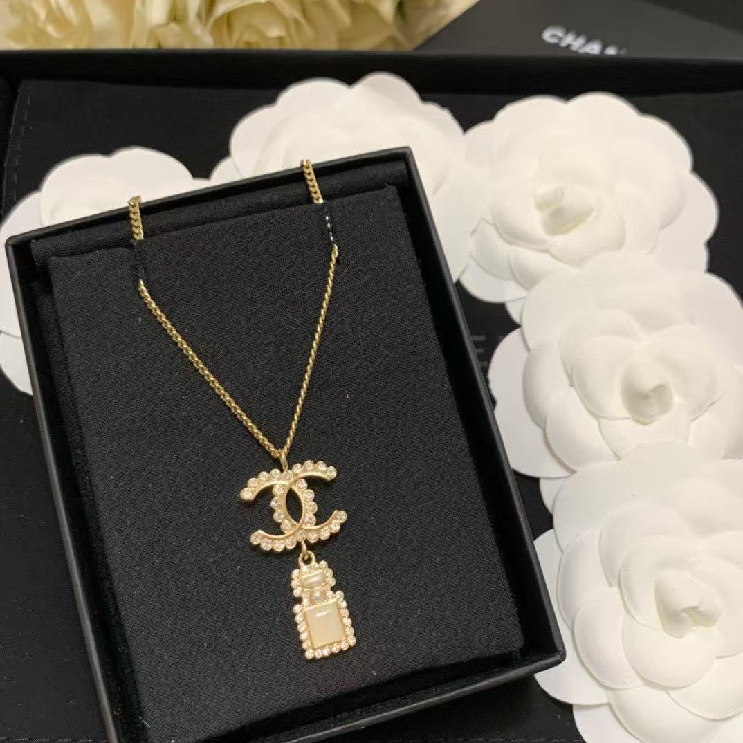 CHANE1 香水瓶 ダブルCネックレス【50％割引+送料無料】
