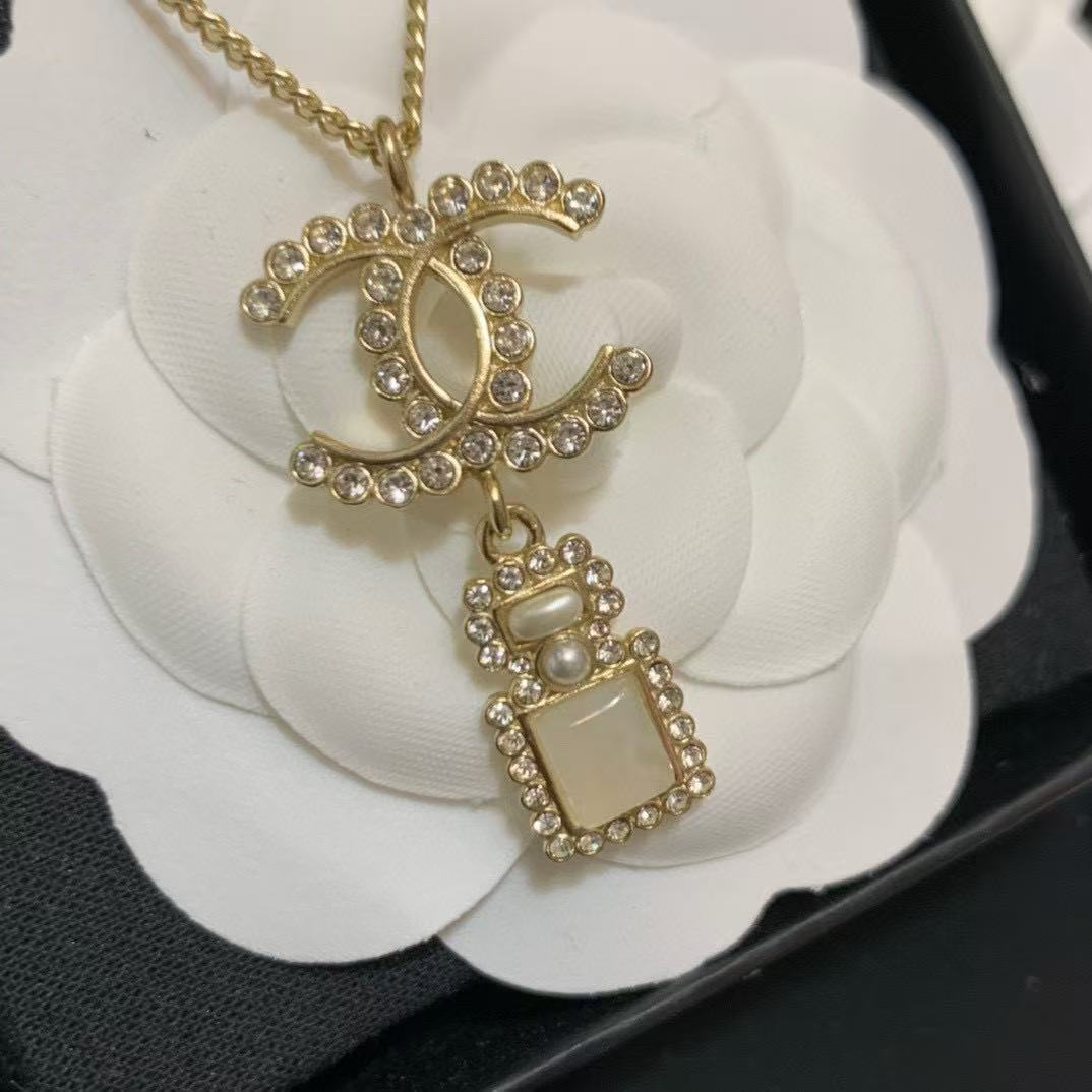 CHANE1 香水瓶 ダブルCネックレス【50％割引+送料無料】