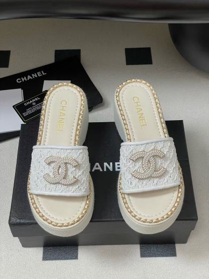 CHANE1 高品質チェーンダブルC文字厚底スリッパ【50％割引+送料無料】
