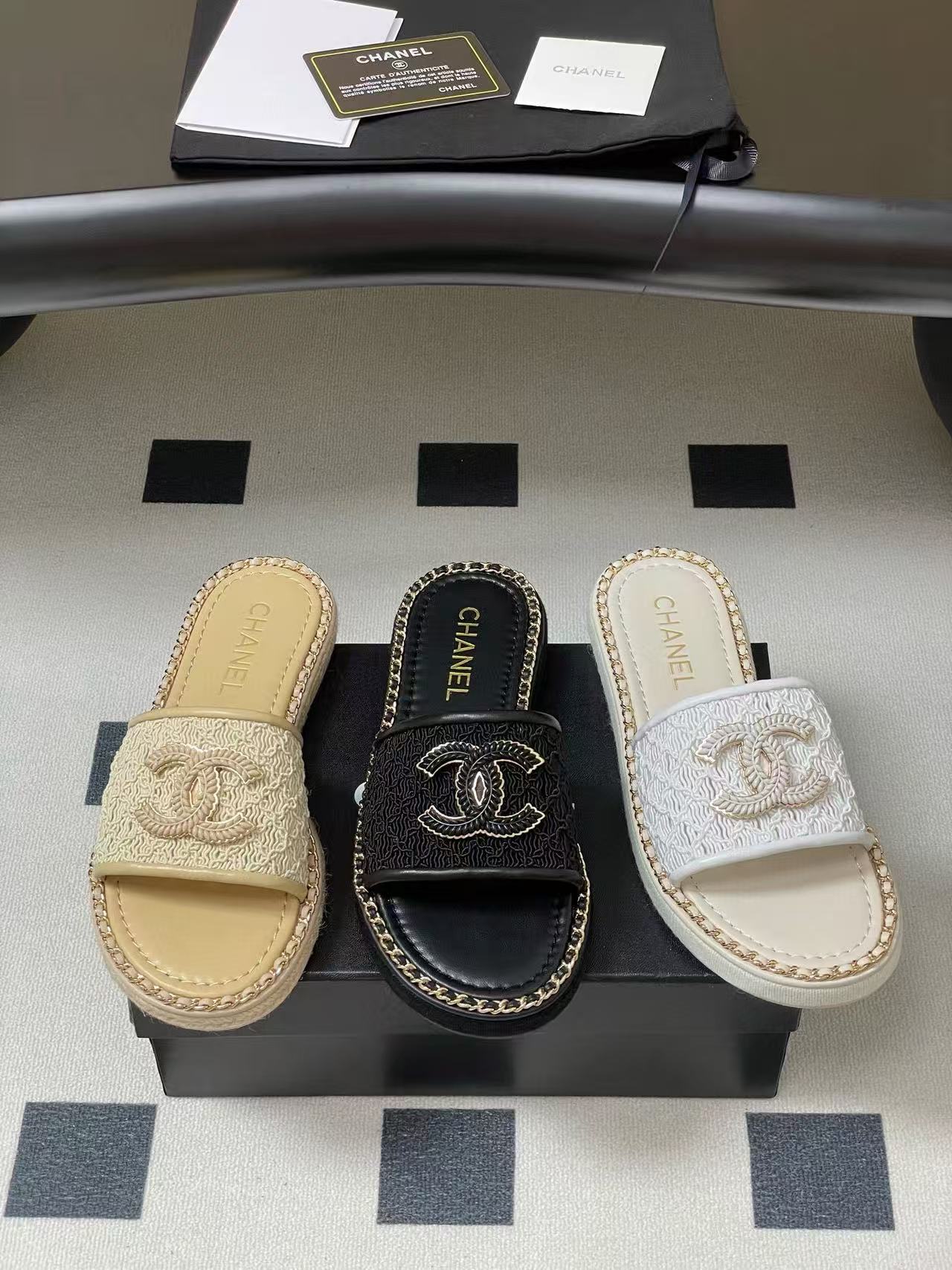 CHANE1 高品質ダブルCチェーンスリッパ【50％割引+送料無料】