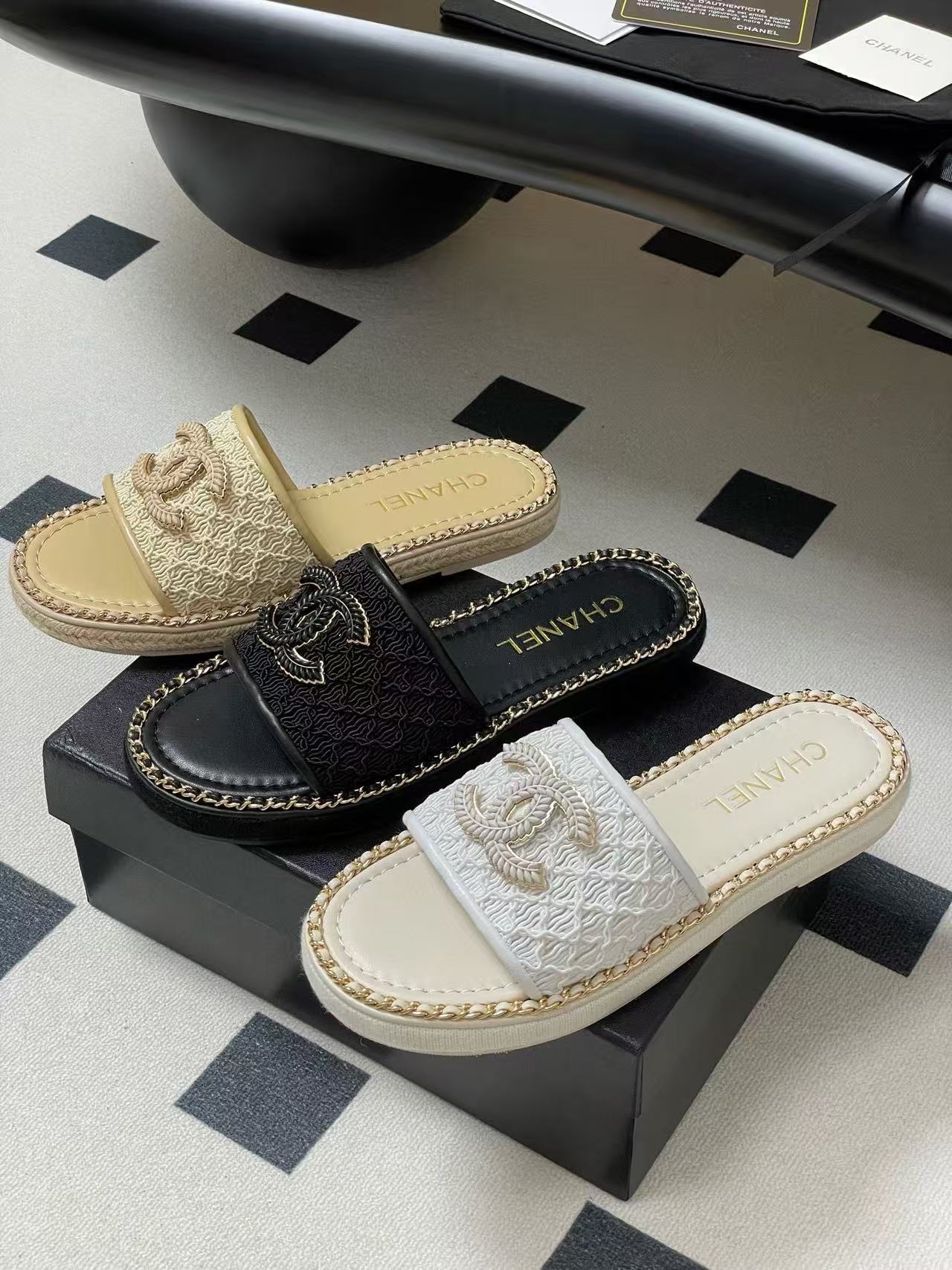 CHANE1 高品質ダブルCチェーンスリッパ【50％割引+送料無料】