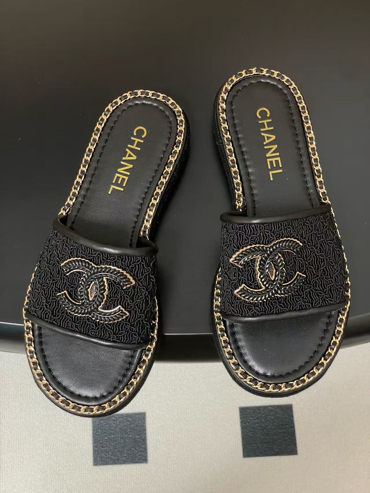 CHANE1 高品質ダブルCチェーンスリッパ【50％割引+送料無料】
