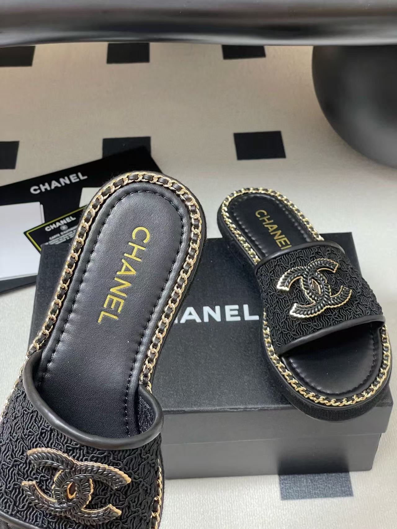 CHANE1 高品質ダブルCチェーンスリッパ【50％割引+送料無料】