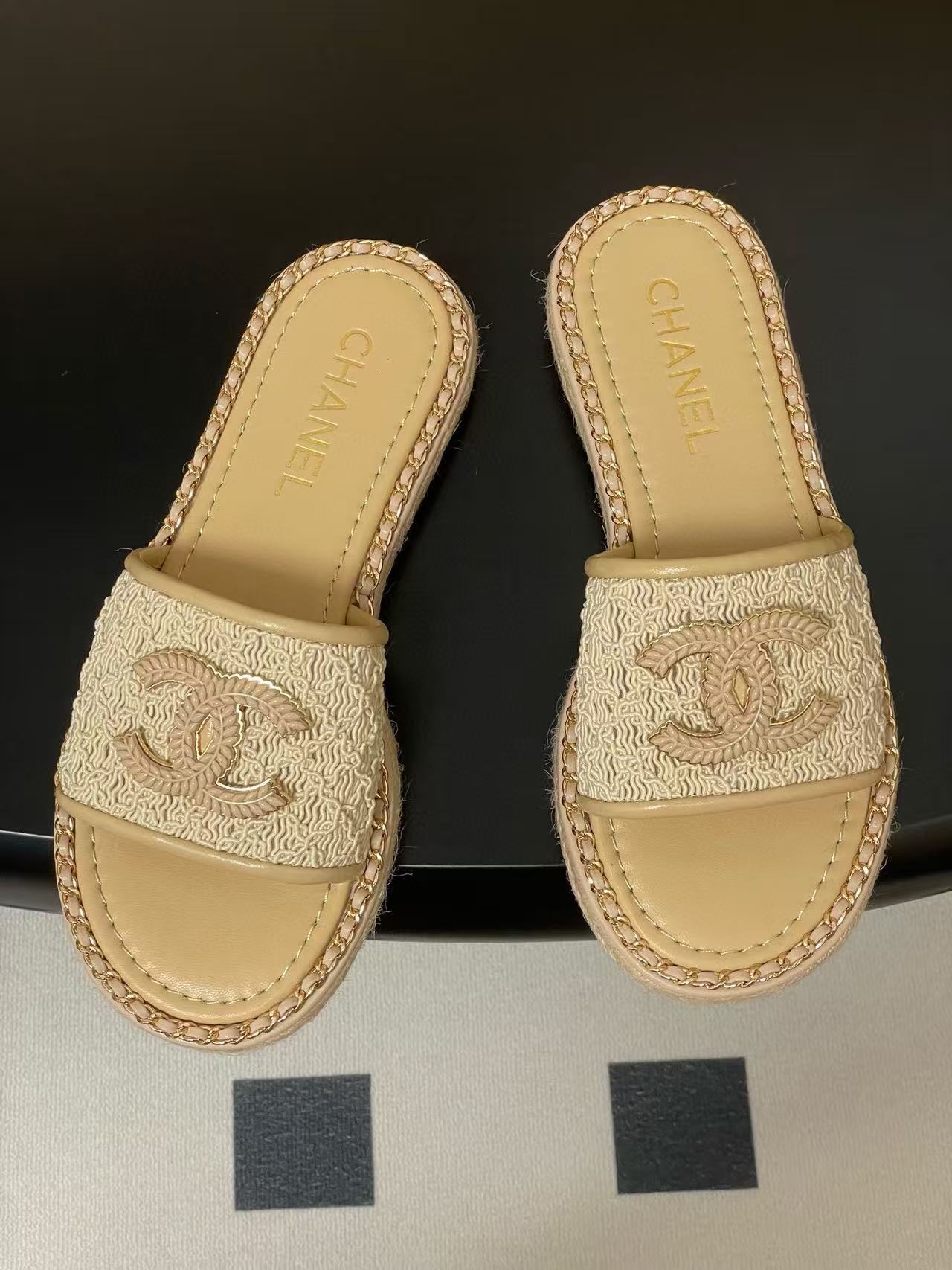 CHANE1 高品質ダブルCチェーンスリッパ【50％割引+送料無料】