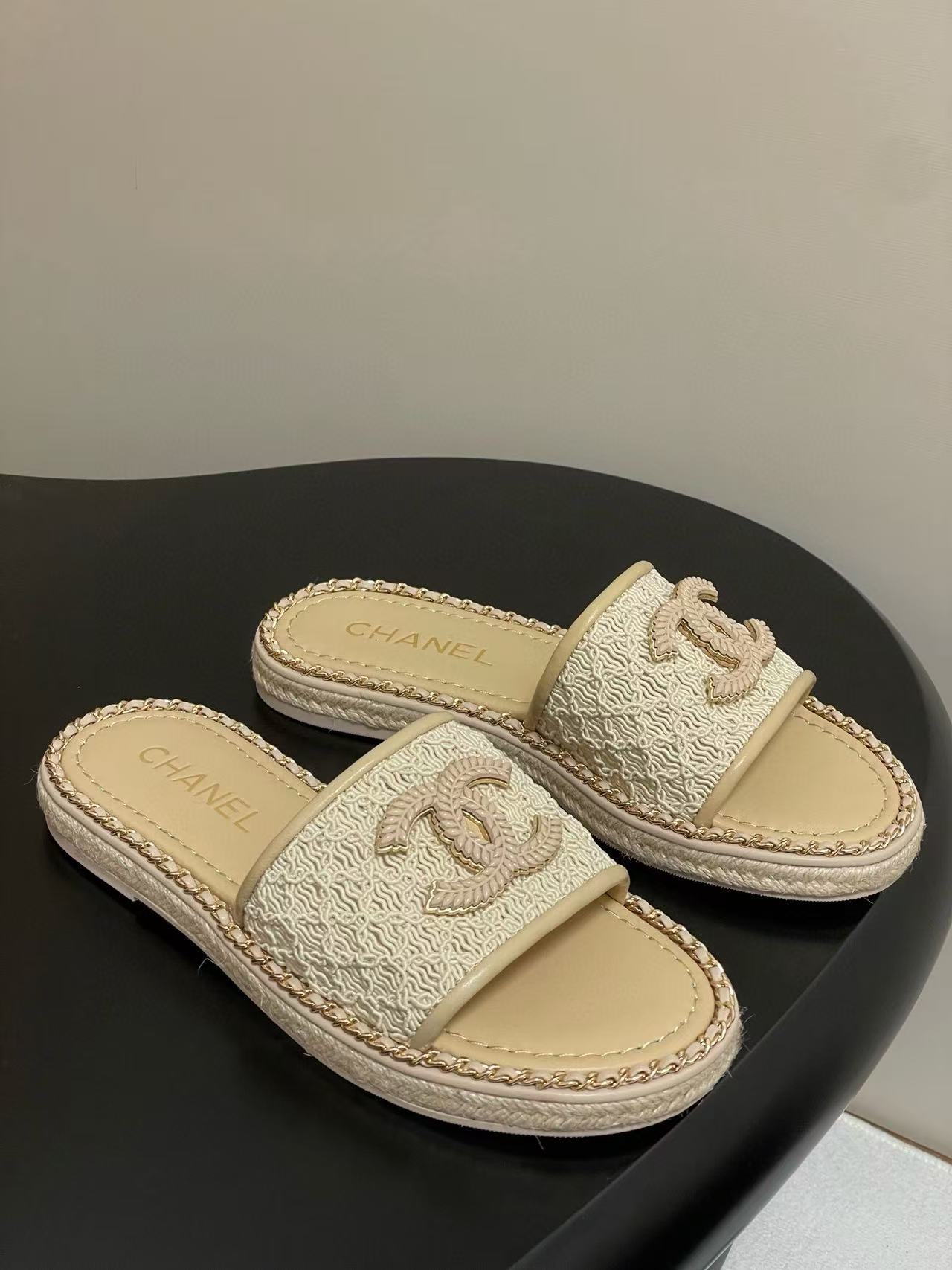 CHANE1 高品質ダブルCチェーンスリッパ【50％割引+送料無料】